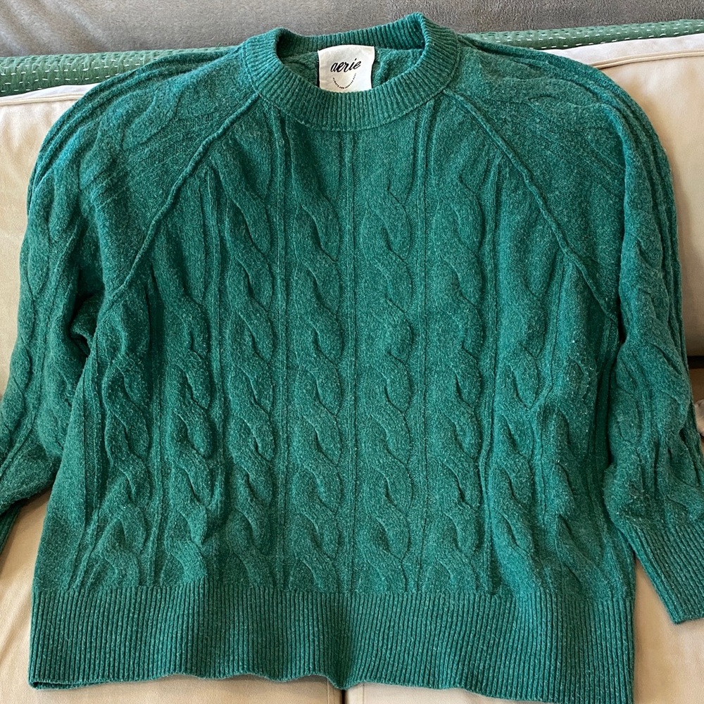 Aerie green Cable Knit Sweater size L